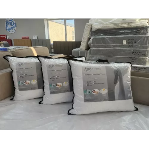 Подушка «Лебяжий пух люкс» 60×60 — мягкость и уют во сне.
